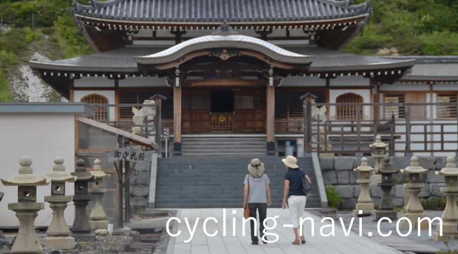 本尊安置地蔵殿