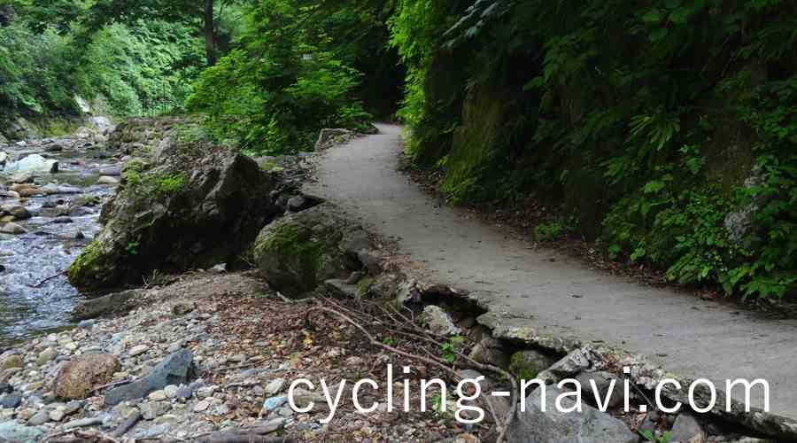 白神山地 暗門の滝歩道